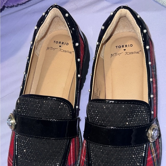 12WW Betsey Johnson plaid buckle loafer New Never worn! - Picture 3 of 5